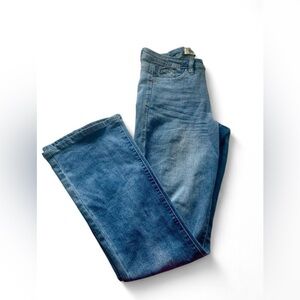 💕 Royalty Y2K flare high waist blue denim size 30 jeans classic western boho